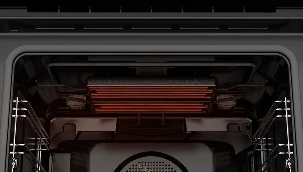 Nhiệt độ lên đến 700°C